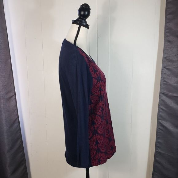 J. CREW Red Navy Blue Embroidered Brocade Sweater Size Medium - Picture 3 of 4